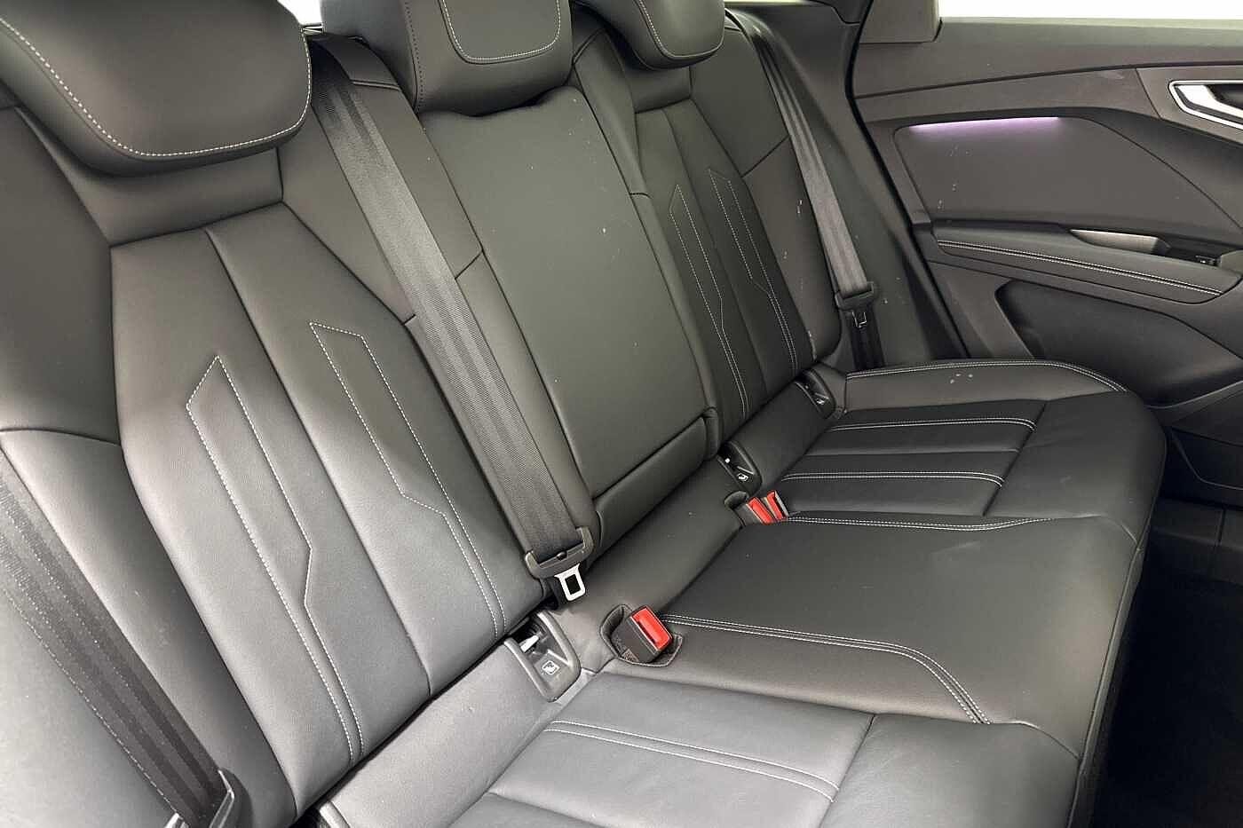 Used Audi Q4 e-tron 2024 for sale - 76353115: Photo 10
