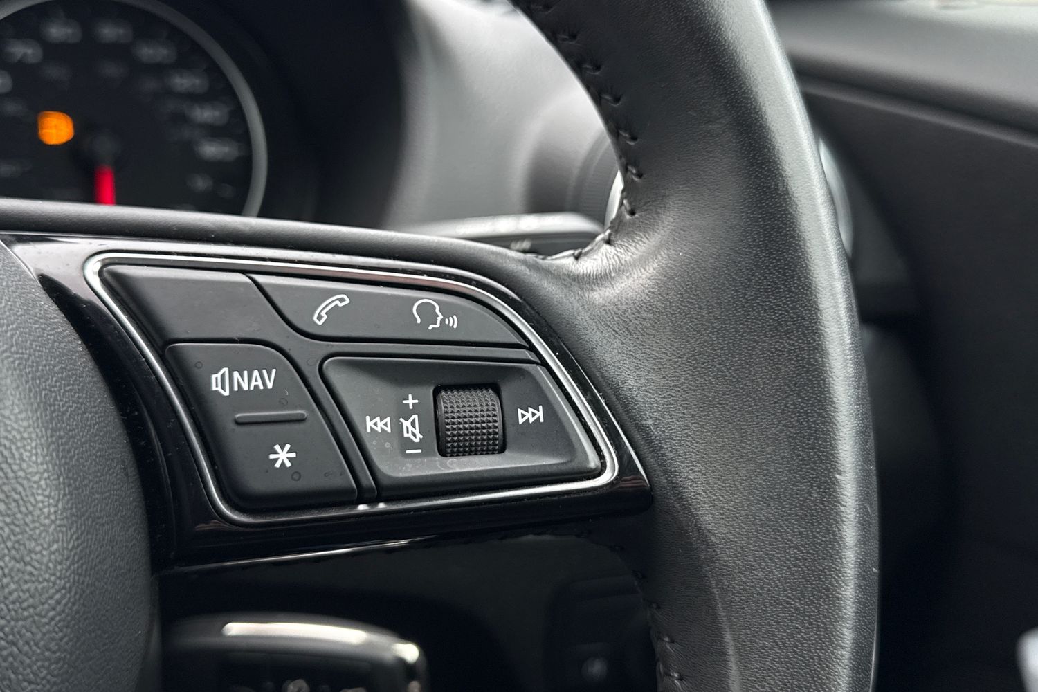 Used Audi Q2 2020 for sale - 77161439: Photo 35