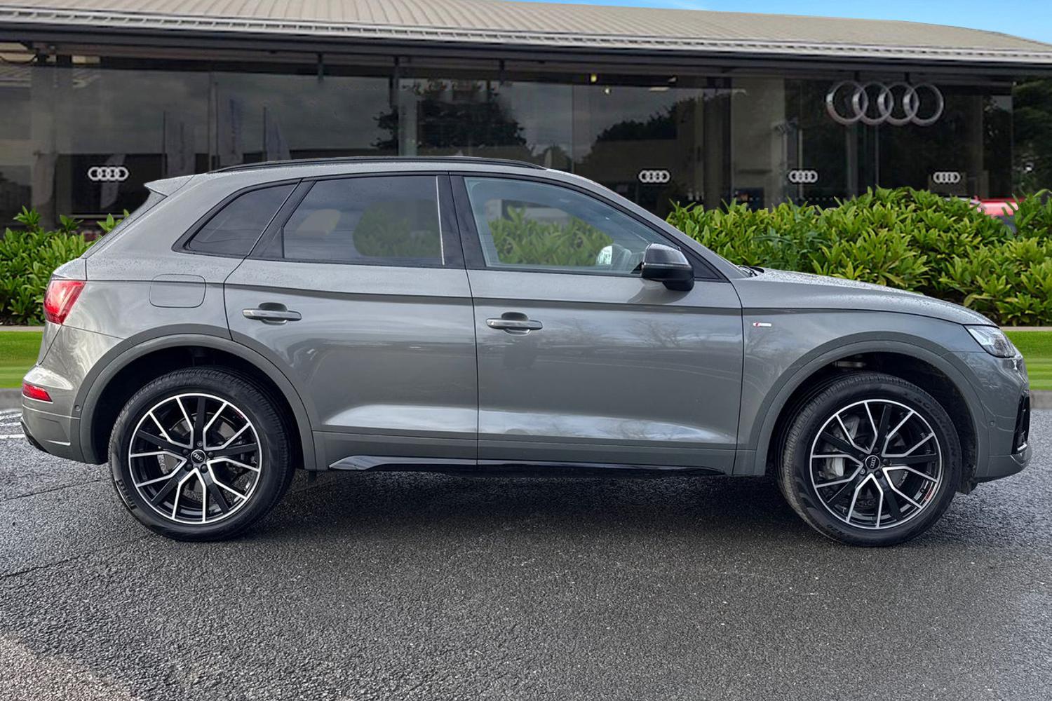 Used Audi Q5 2023 for sale - 77494040: Photo 3