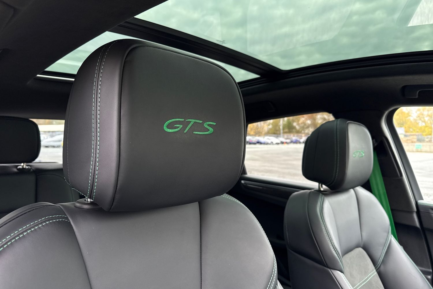 Used Porsche Macan 2023 for sale - 76569575: Photo 23