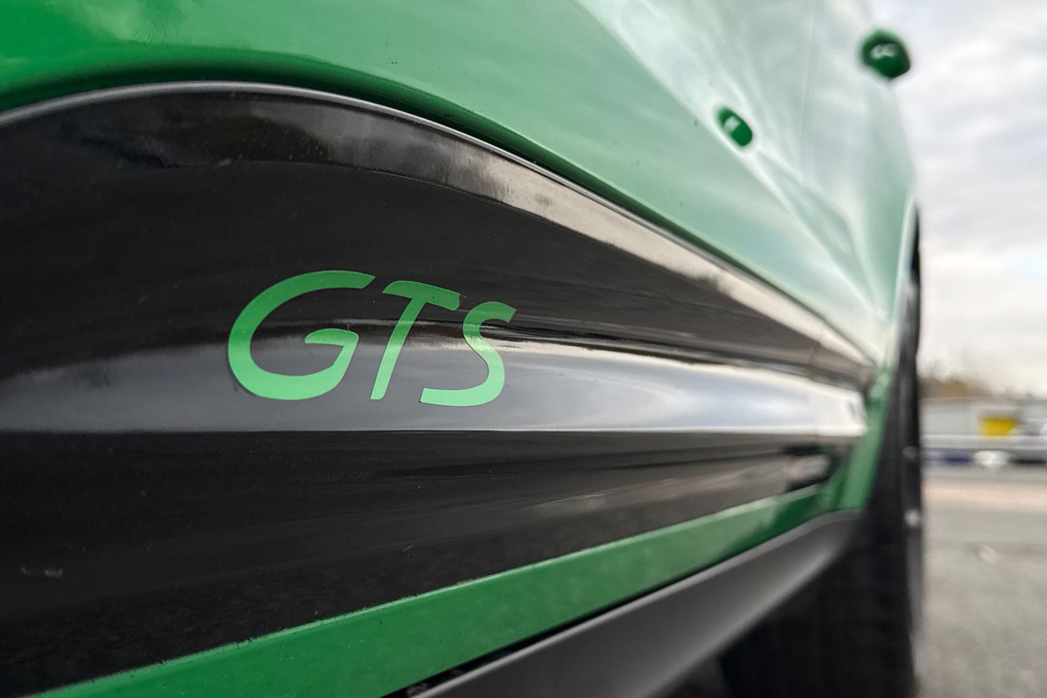 Used Porsche Macan 2023 for sale - 76569575: Photo 24