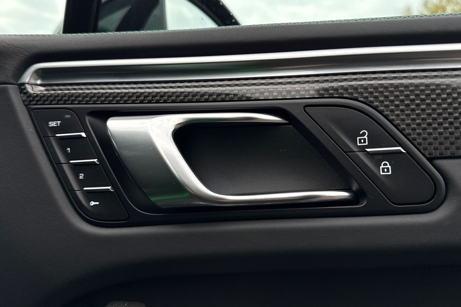 Used Porsche Macan 2023 for sale - 76569575: Photo 33