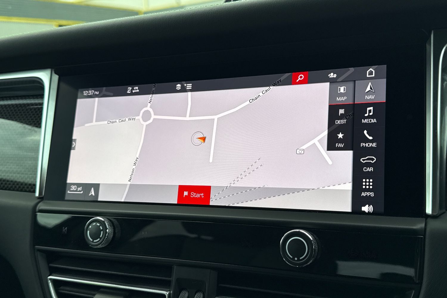 Used Porsche Macan 2023 for sale - 76569575: Photo 39