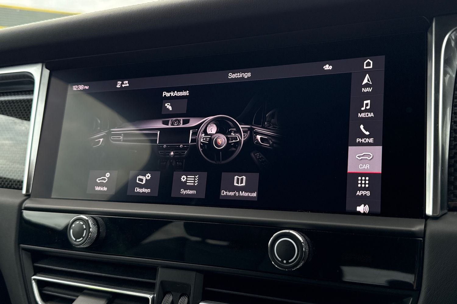 Used Porsche Macan 2023 for sale - 76569575: Photo 41