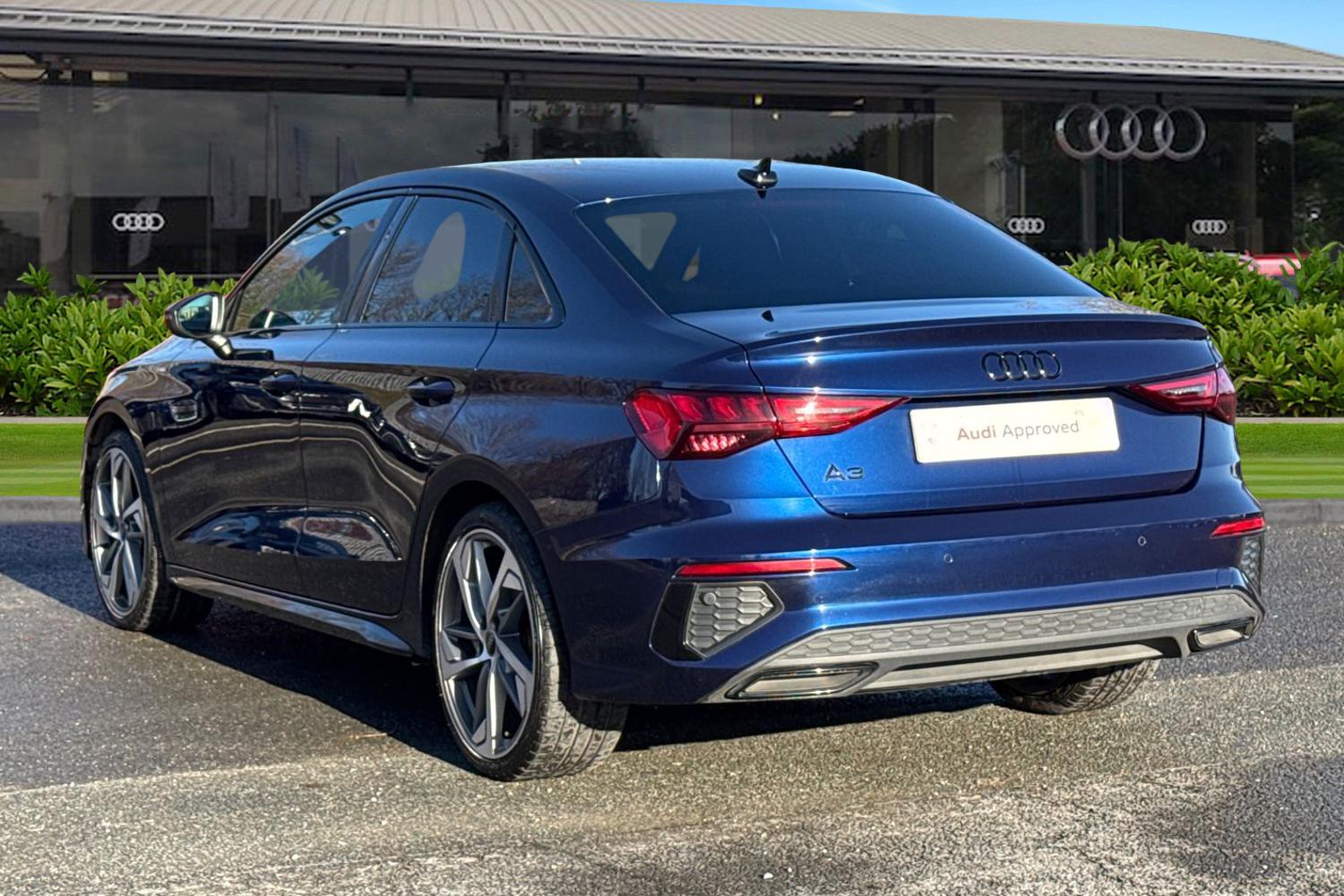 Used Audi A3 2023 for sale - 76705610: Photo 2