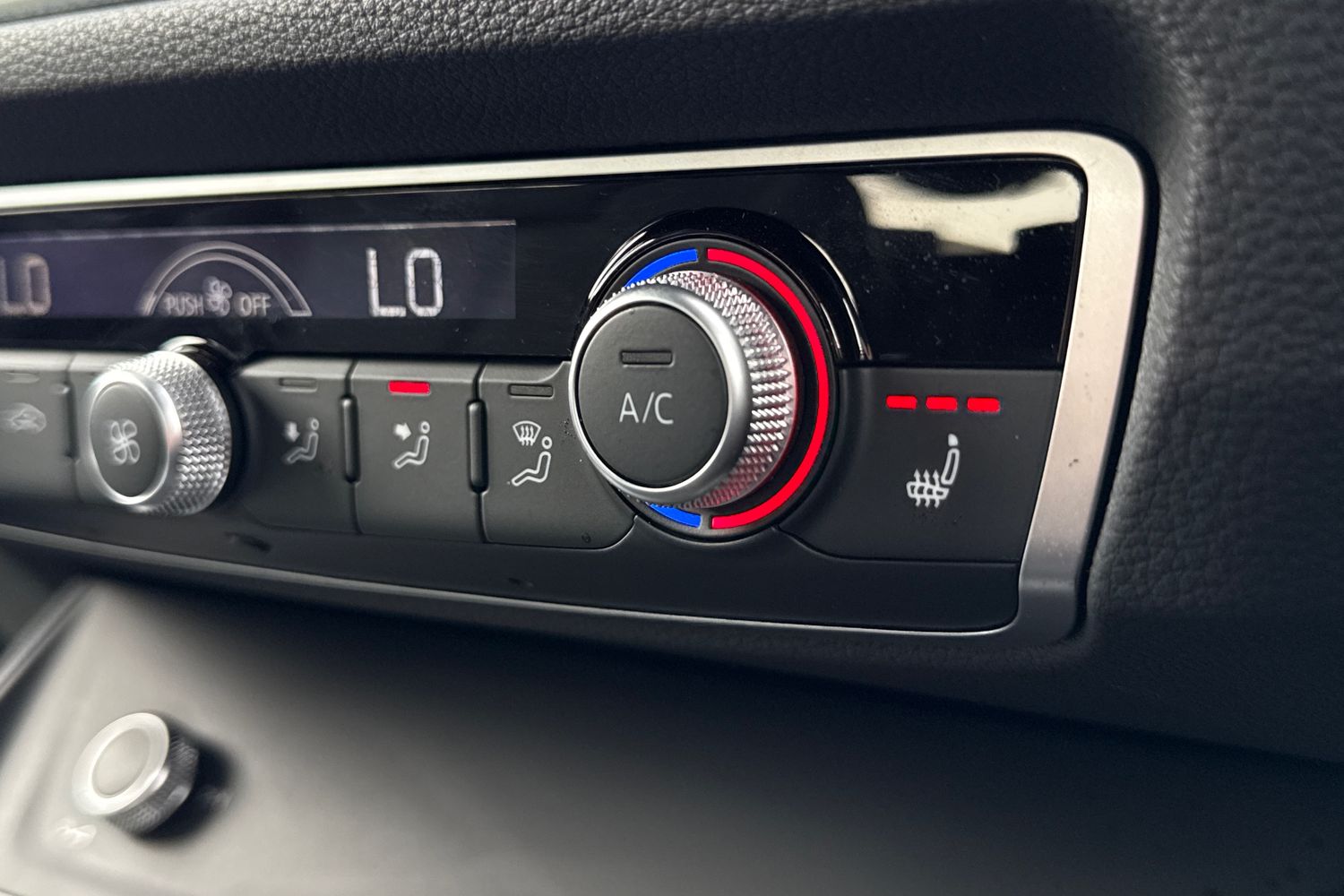 Used Audi Q3 2025 for sale - 78120925: Photo 39