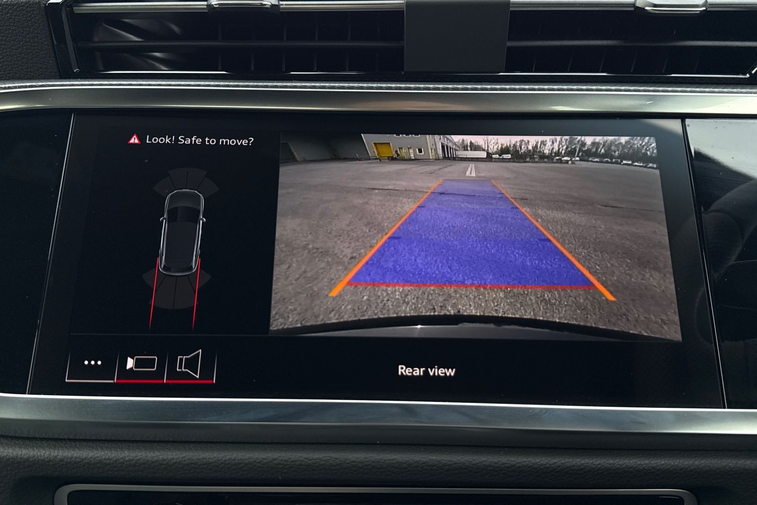 Used Audi Q3 2025 for sale - 78120925: Photo 40