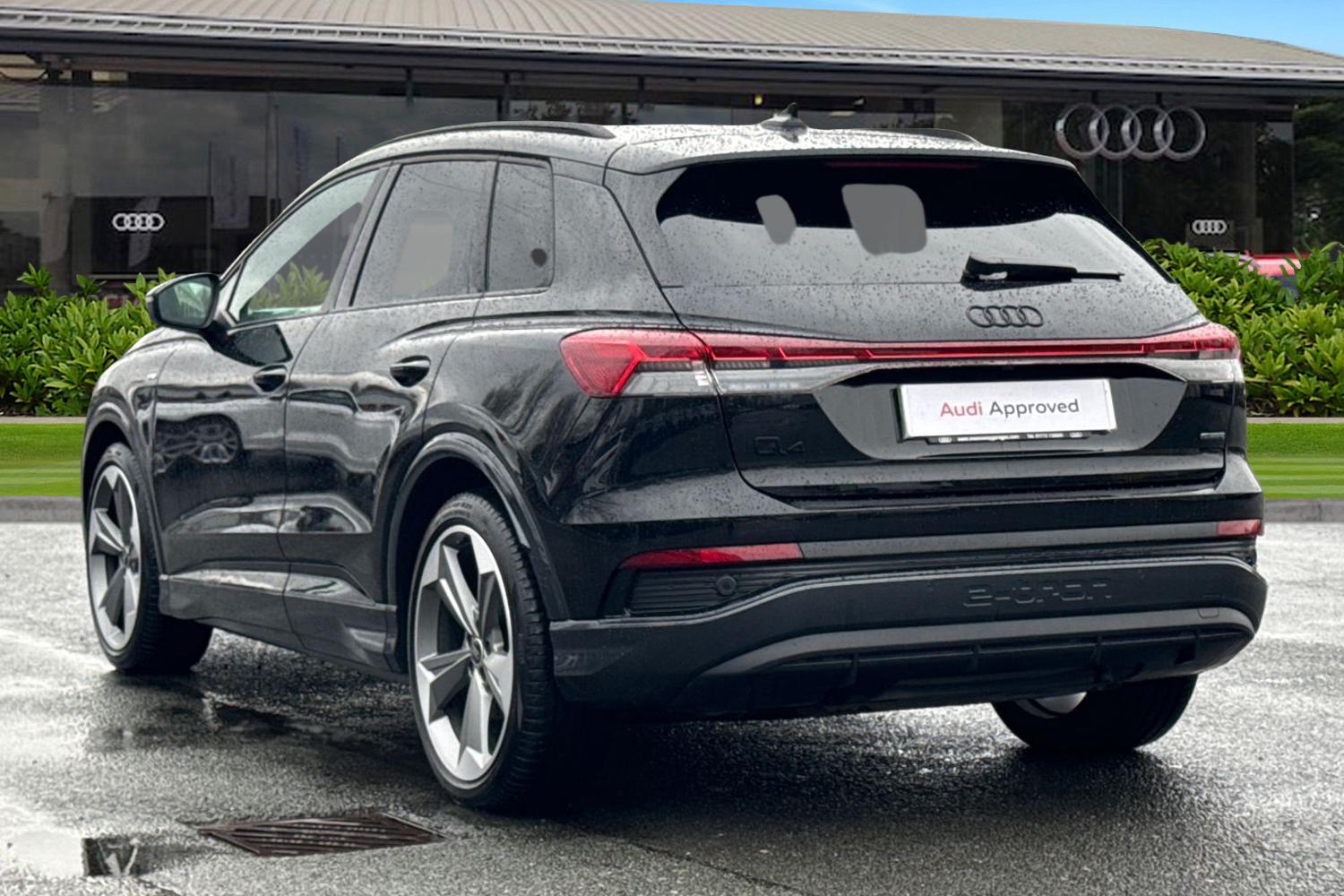 Used Audi Q4 e-tron 2024 for sale - 77961471: Photo 2