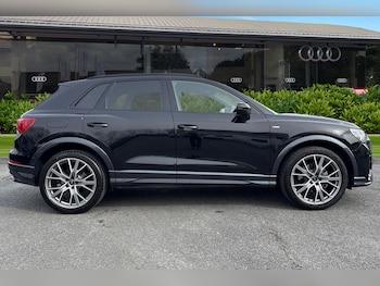 Used Audi Q3 2025 for sale - 78386366: Photo