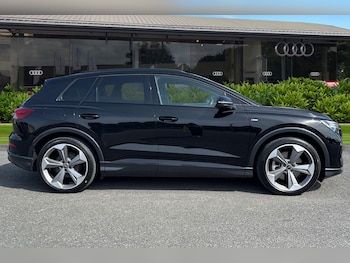 Used Audi Q4 e-tron 2024 for sale - 79463223: Photo