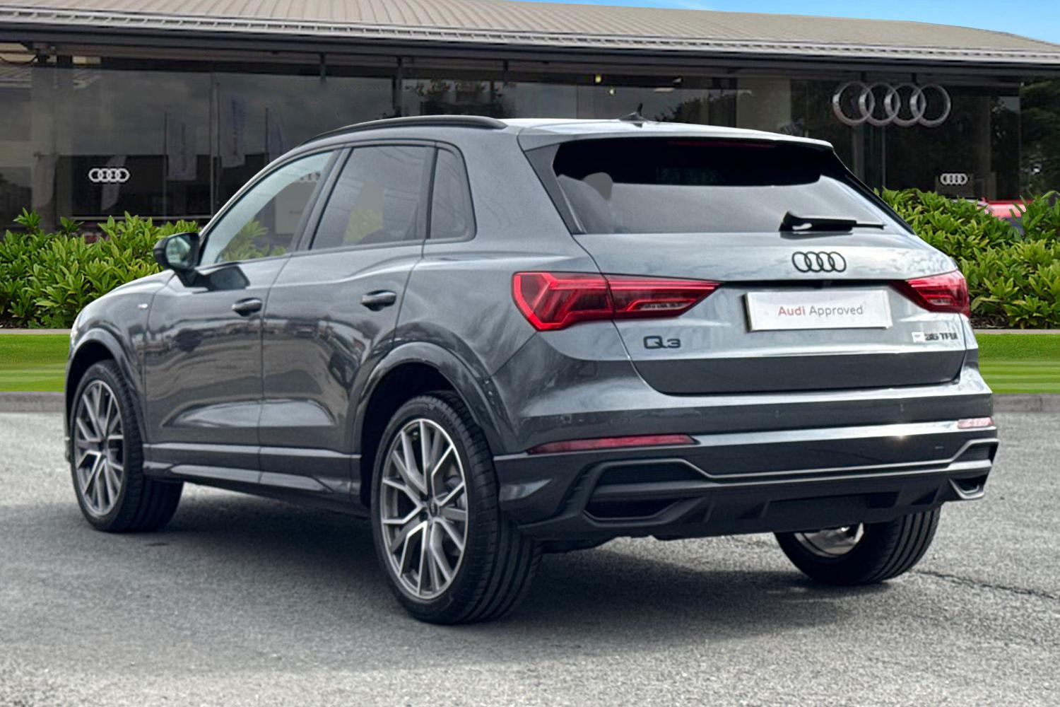 Used Audi Q3 2025 for sale - 78084129: Photo 2