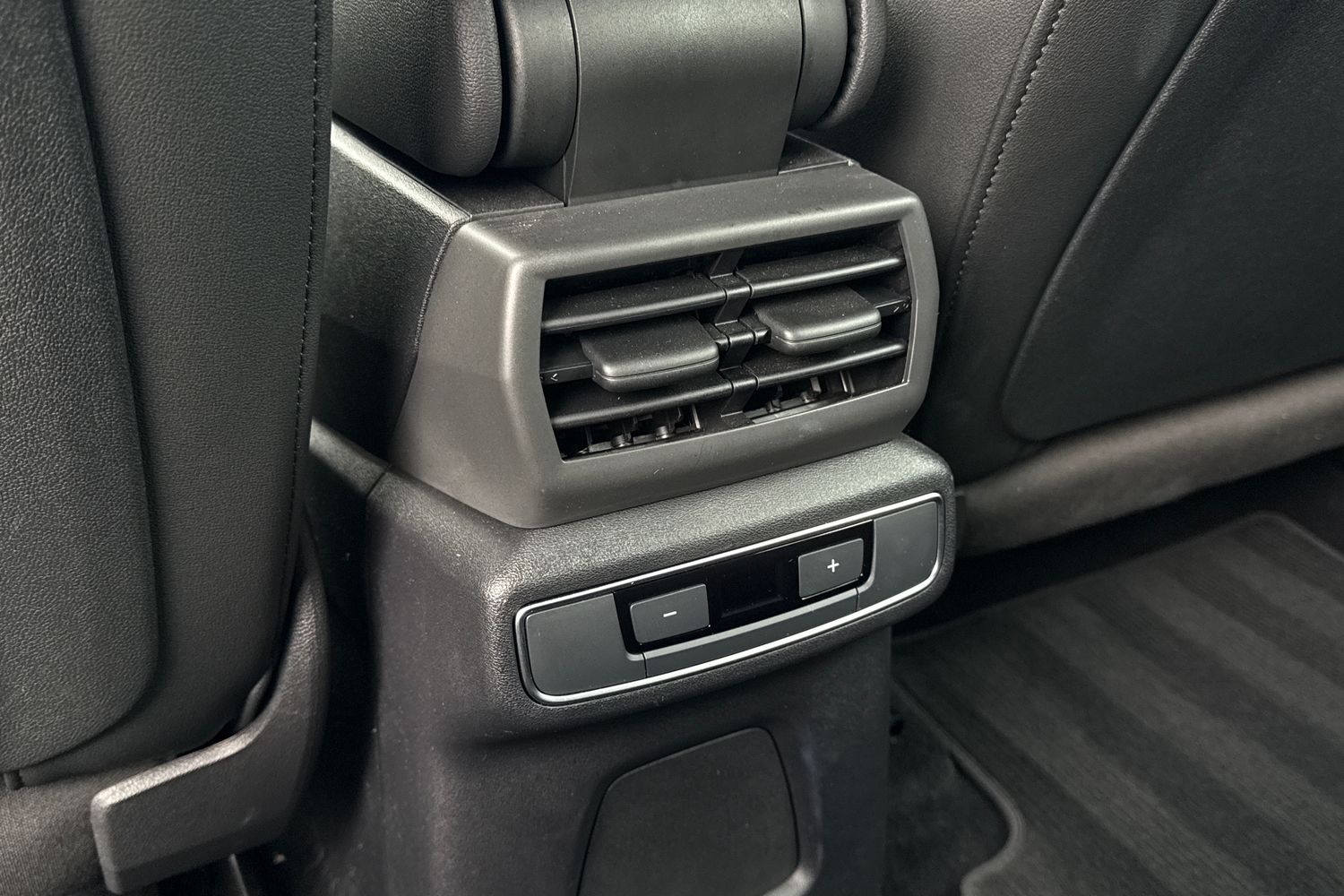 Used Audi Q4 e-tron 2024 for sale - 77601574: Photo 41