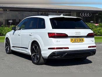 Used Audi Q7 2023 for sale - 78316592: Photo