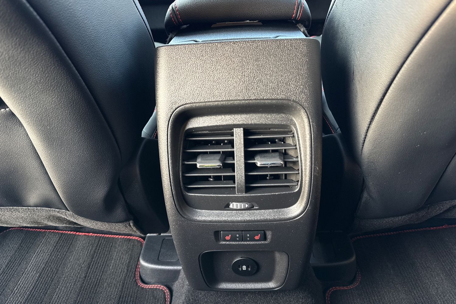 Used Ford Kuga 2024 for sale - 77026490: Photo 31