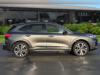 Used Ford Kuga 2024 for sale - 77026490: Photo