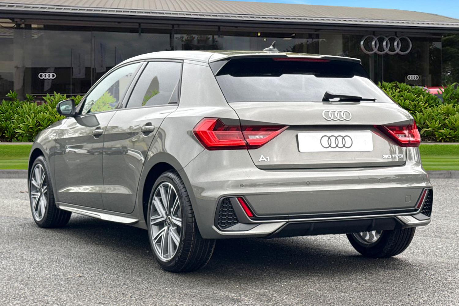Used Audi A1 2025 for sale - 76351977: Photo 2
