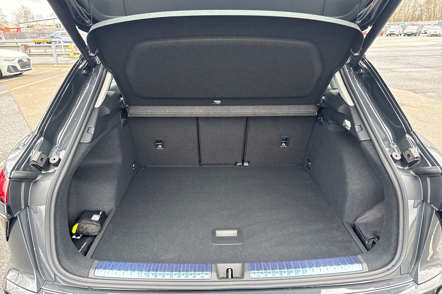 Used Audi Q3 2026 for sale - 77355392: Photo 6