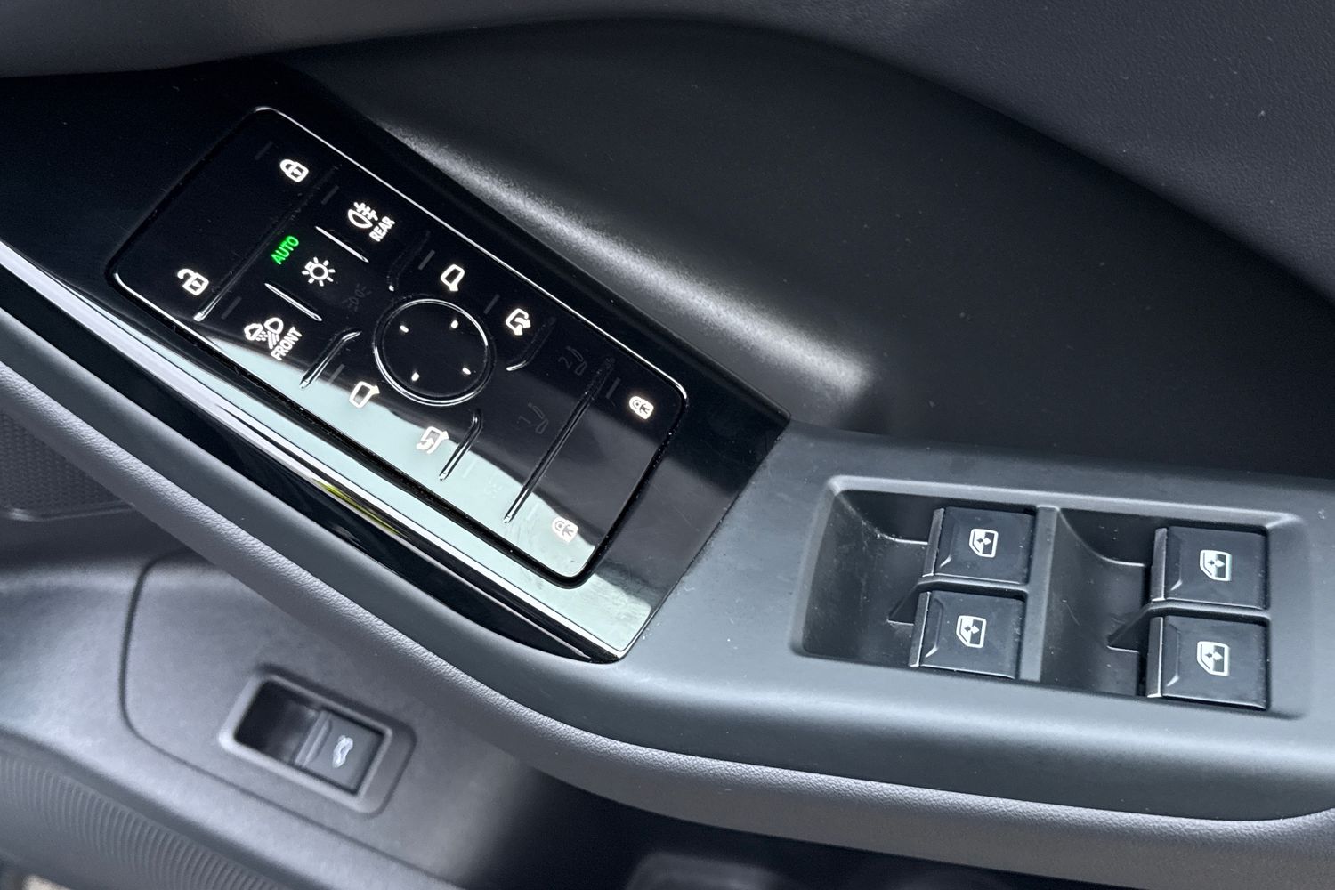 Used Audi Q6 e-tron 2024 for sale - 77401822: Photo 21