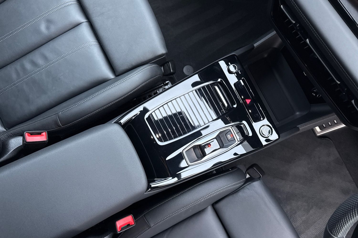 Used Audi Q6 e-tron 2024 for sale - 77401822: Photo 23