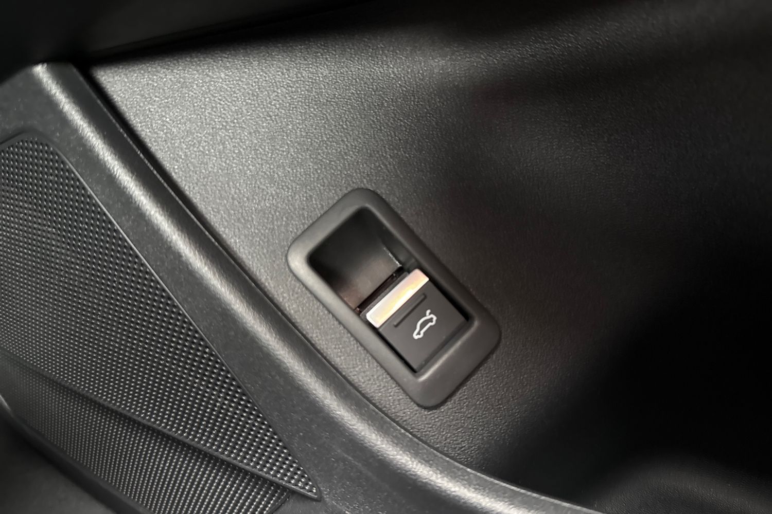 Used Audi Q4 e-tron 2024 for sale - 77812663: Photo 45