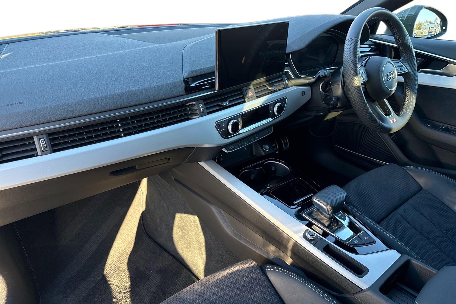 Used Audi A4 Avant 2023 for sale - 76558195: Photo 15