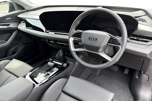Used Audi Q6 e-tron 2025 for sale - 74961077: Photo 13
