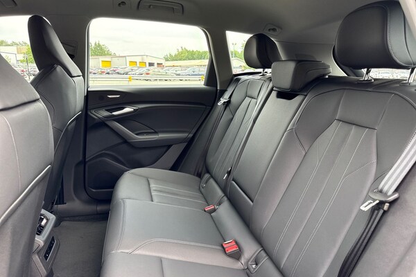 Used Audi Q6 e-tron 2025 for sale - 74961077: Photo 18