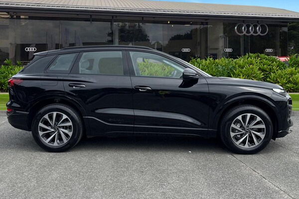 Used Audi Q6 e-tron 2025 for sale - 74961077: Photo 3