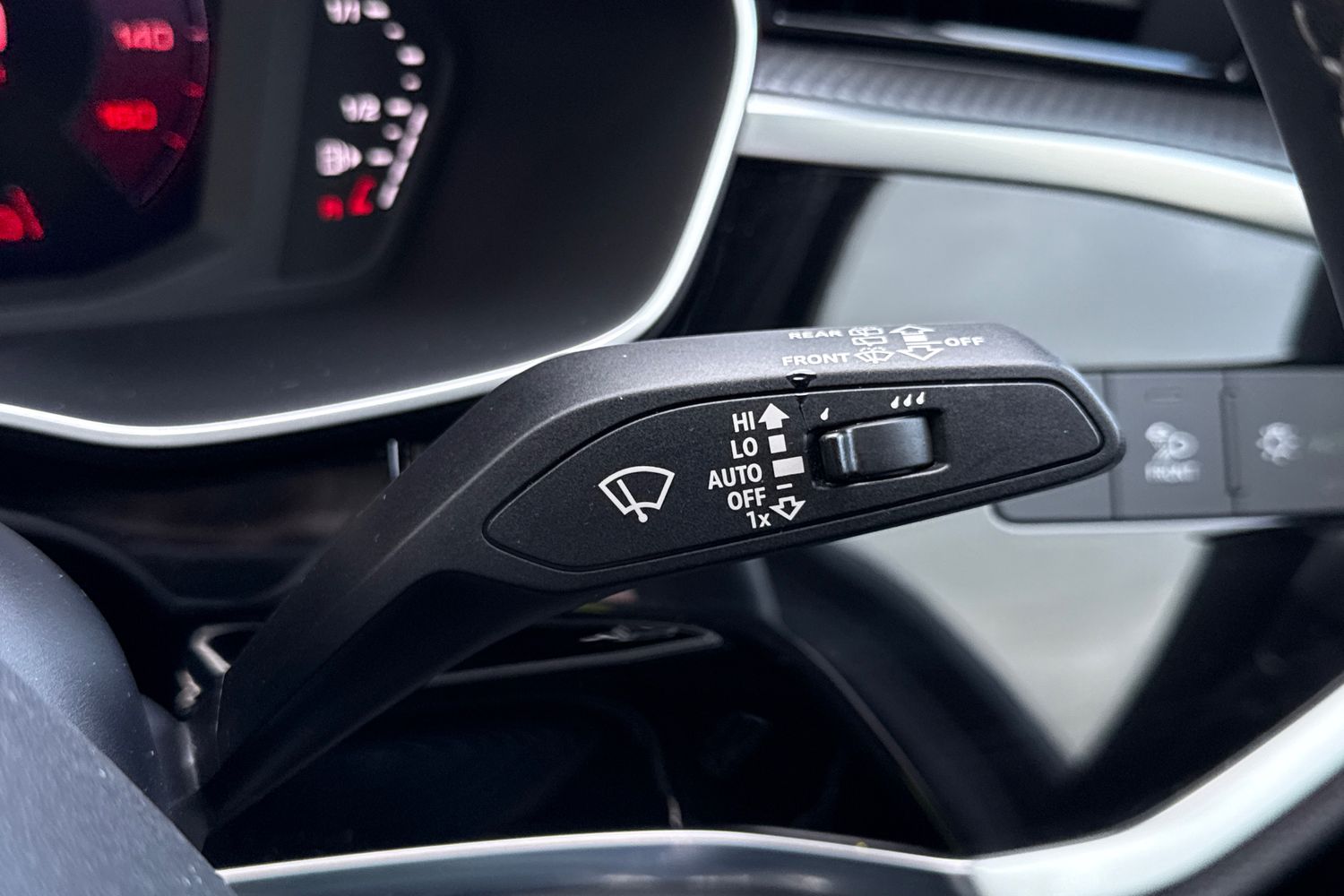 Used Audi Q3 2025 for sale - 76401636: Photo 29