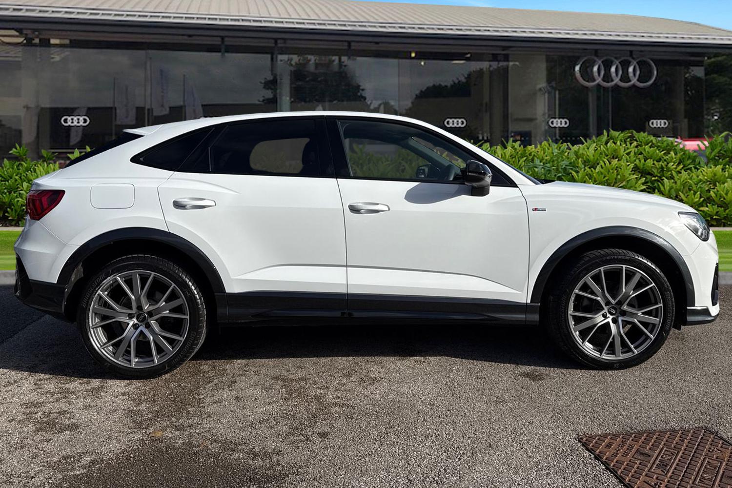 Used Audi Q3 2025 for sale - 76401636: Photo 3