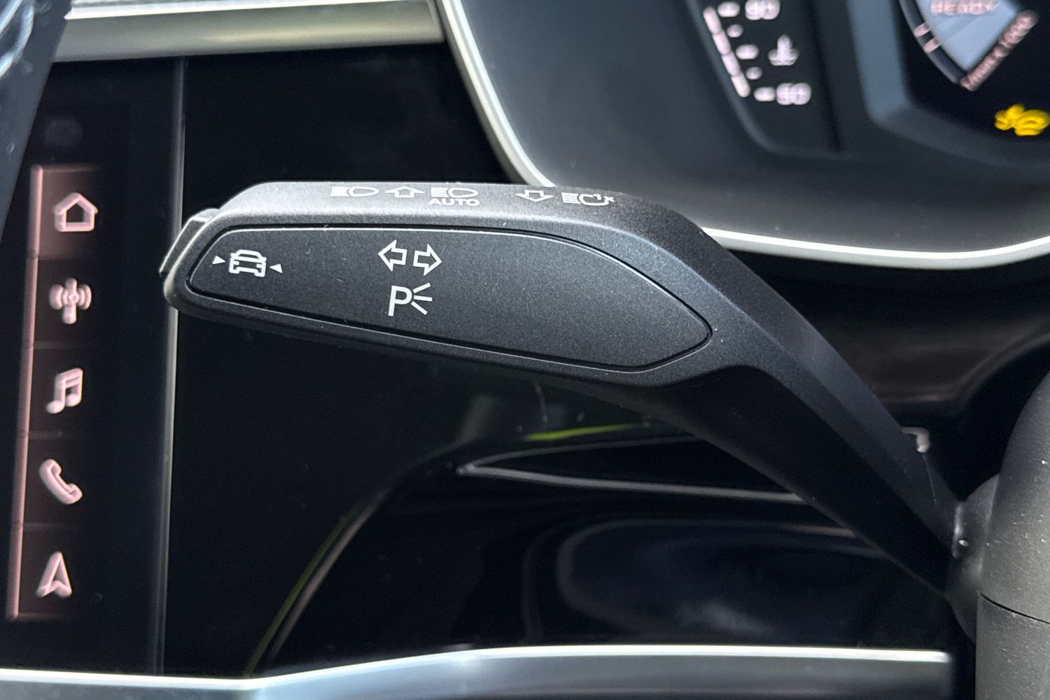 Used Audi Q3 2025 for sale - 76401636: Photo 30