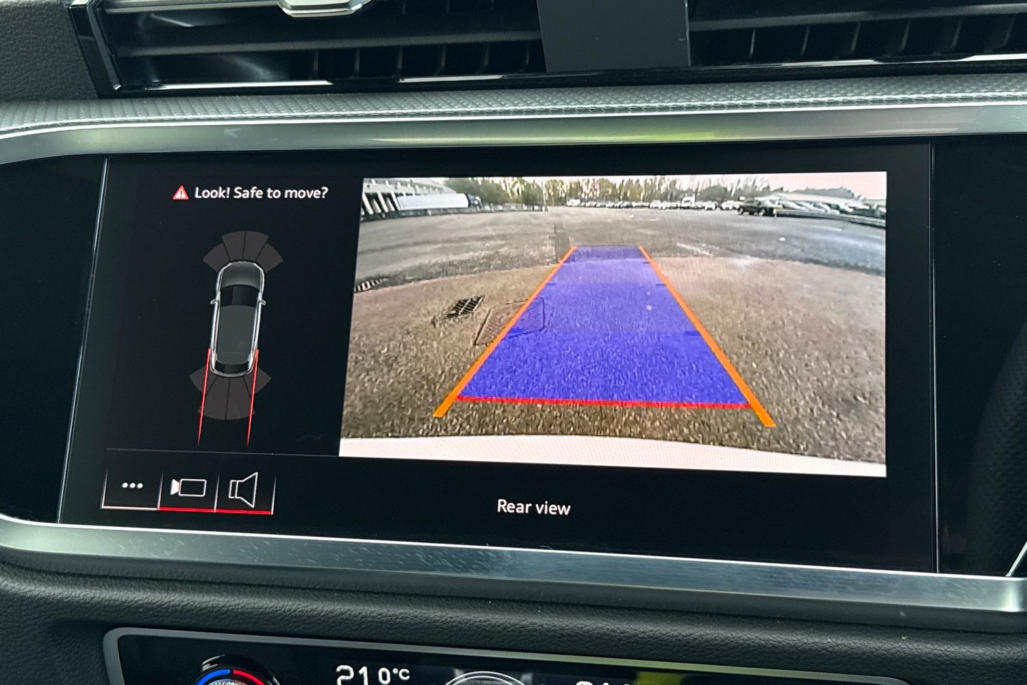 Used Audi Q3 2025 for sale - 76401636: Photo 43