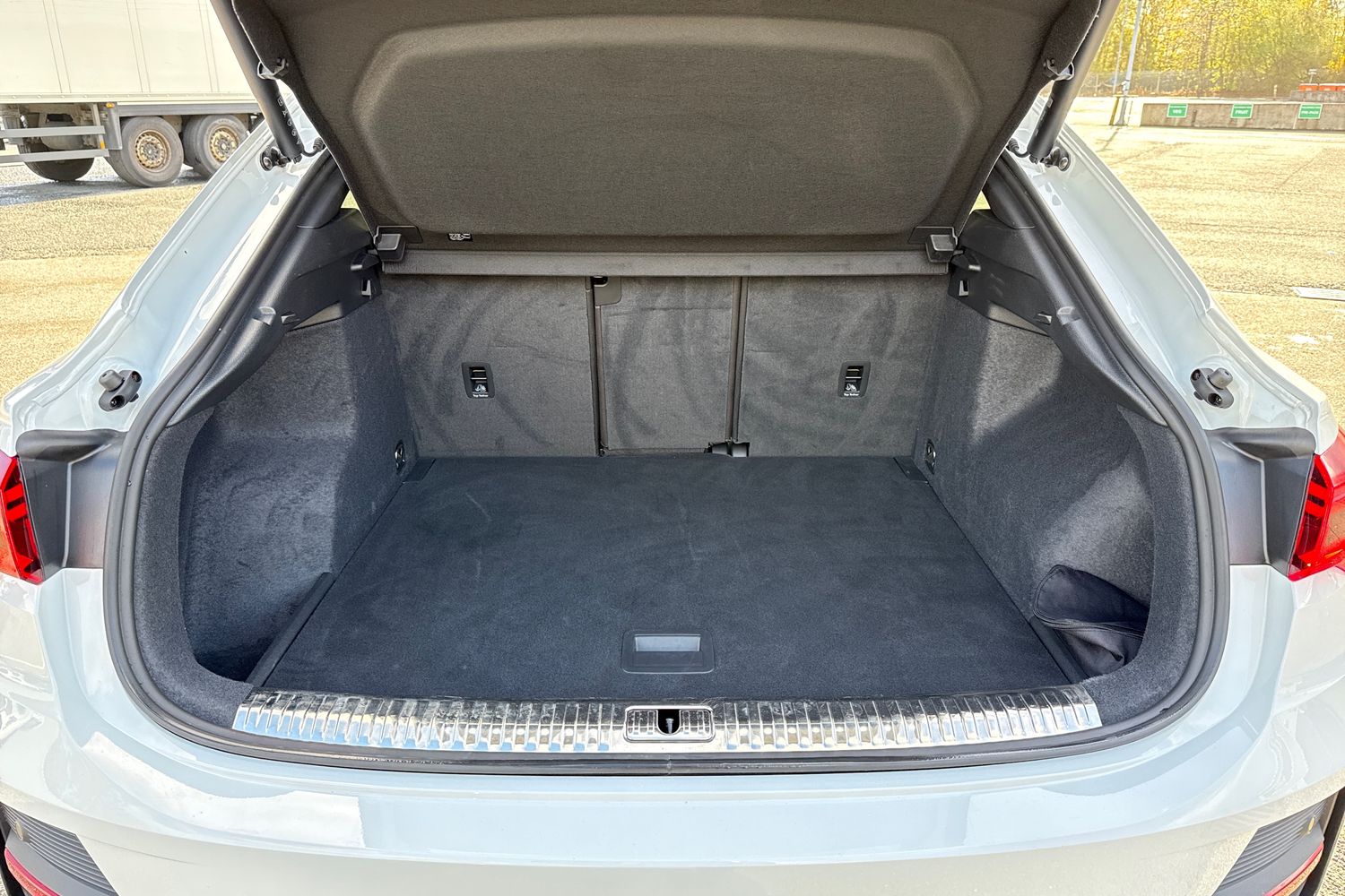 Used Audi Q3 2025 for sale - 76401636: Photo 9