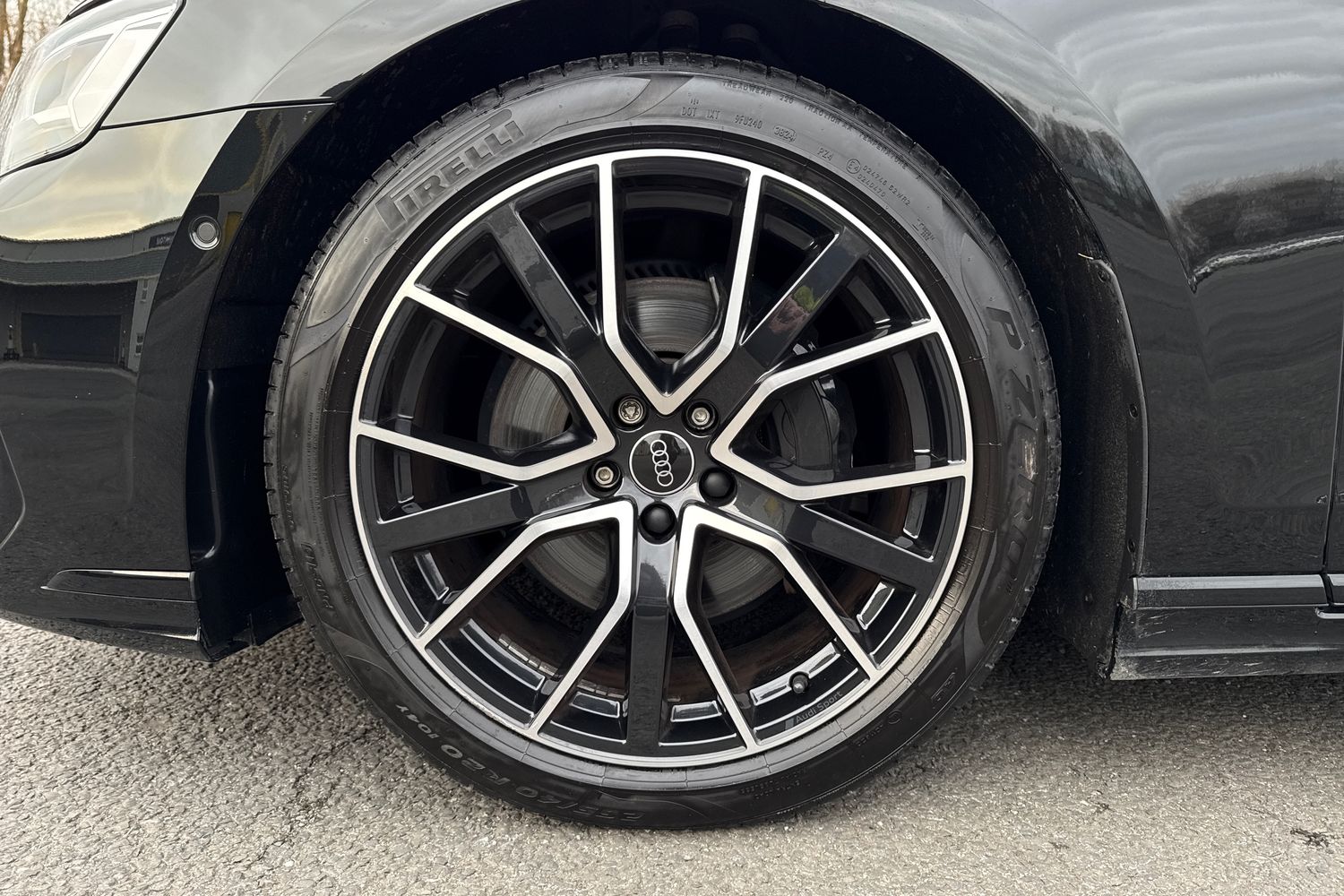 Used Audi A8 2023 for sale - 77500955: Photo 13