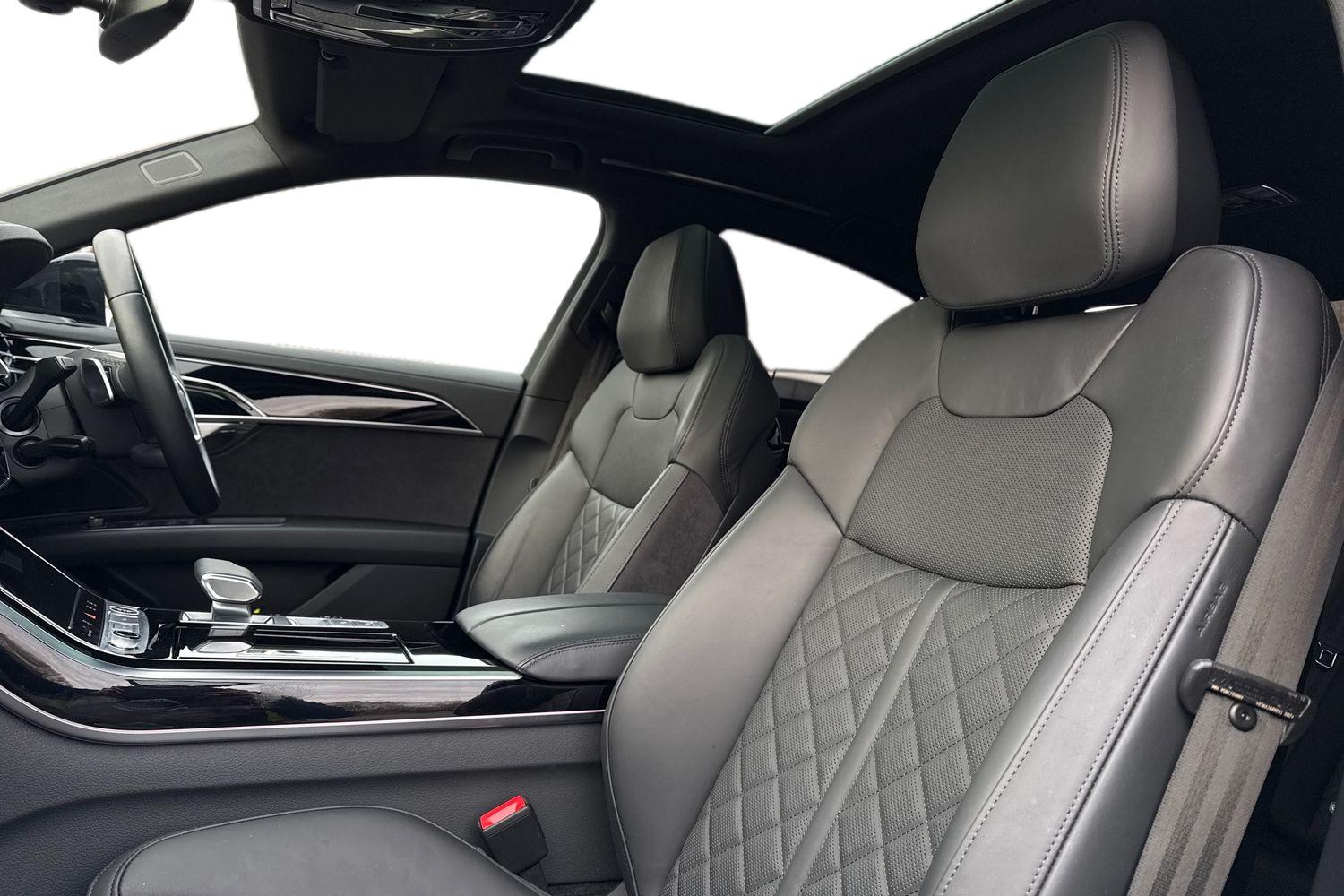 Used Audi A8 2023 for sale - 77500955: Photo 16