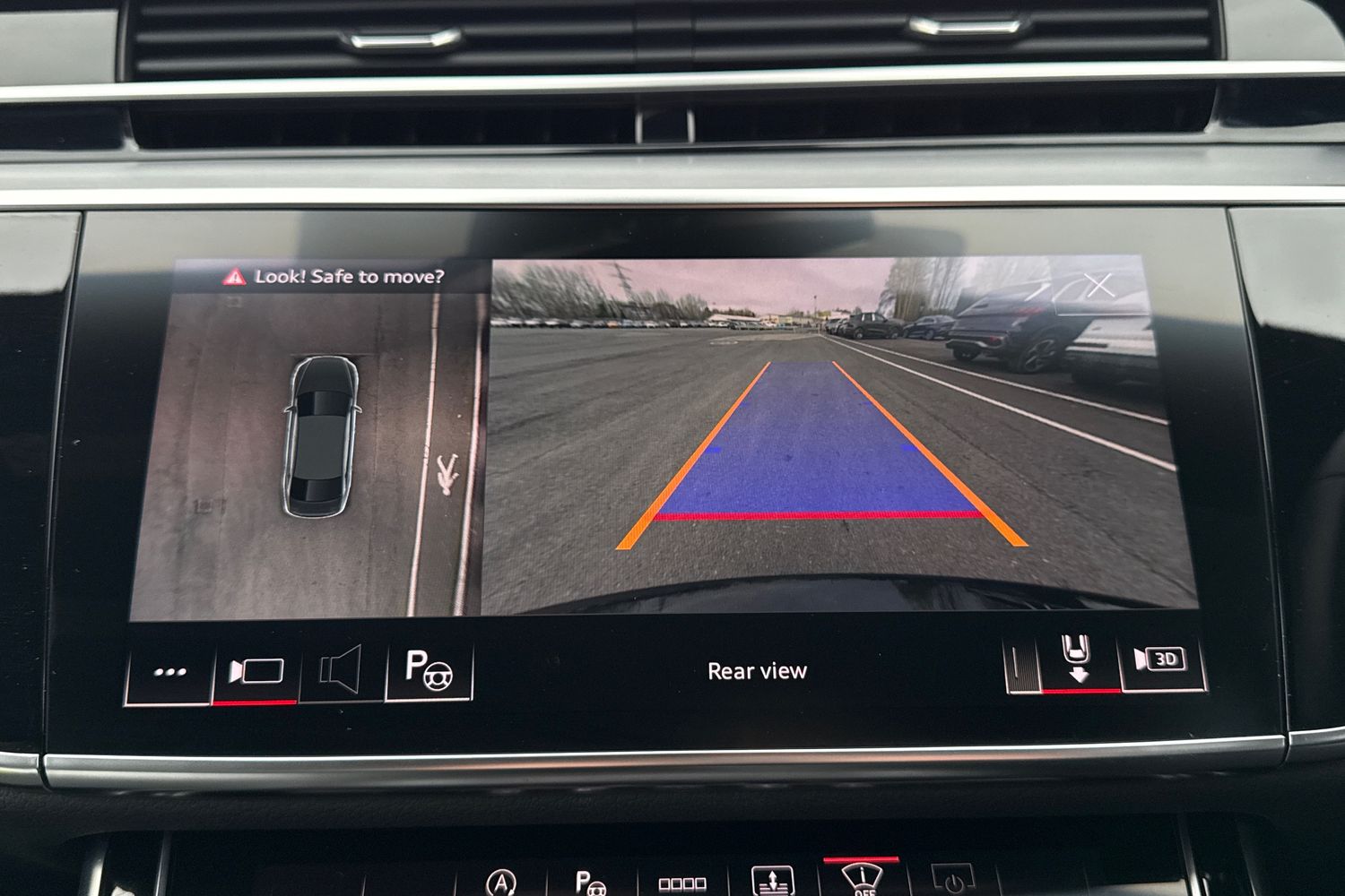 Used Audi A8 2023 for sale - 77500955: Photo 39