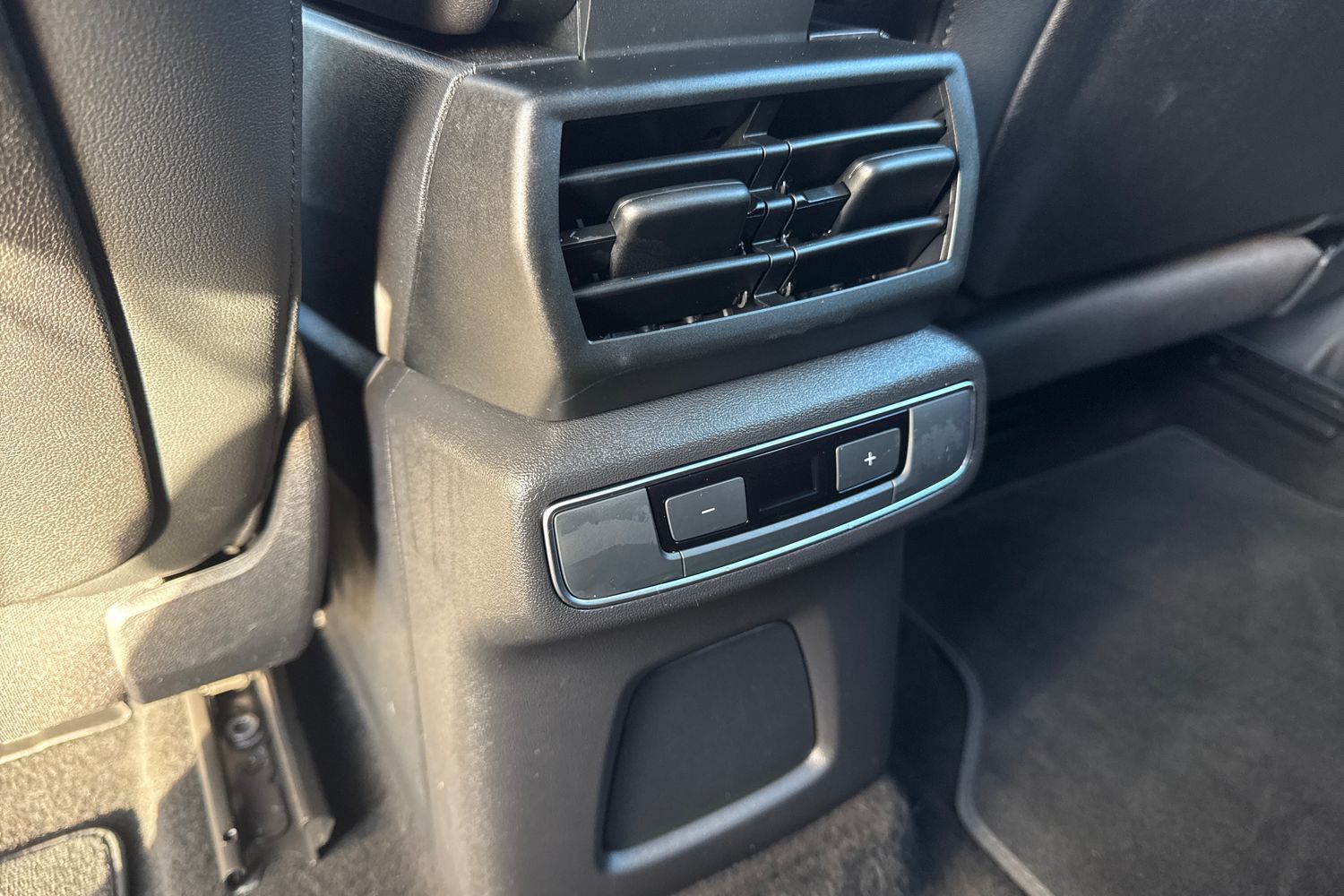 Used Audi Q4 e-tron 2025 for sale - 76805425: Photo 42