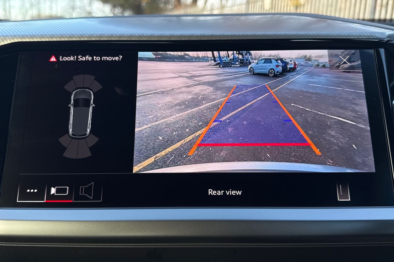 Used Audi Q4 e-tron 2025 for sale - 76805425: Photo 56