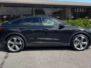 Used Audi Q4 e-tron 2024 for sale - 74785454: Photo