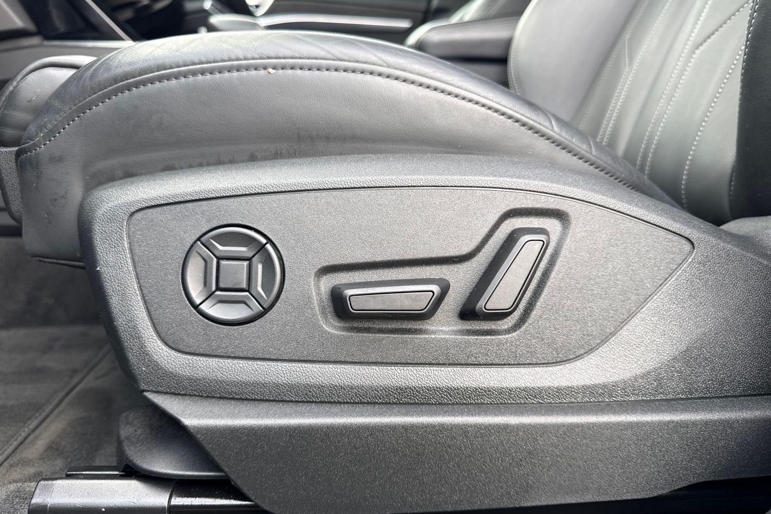 Used Audi Q8 2023 for sale - 78197698: Photo 40