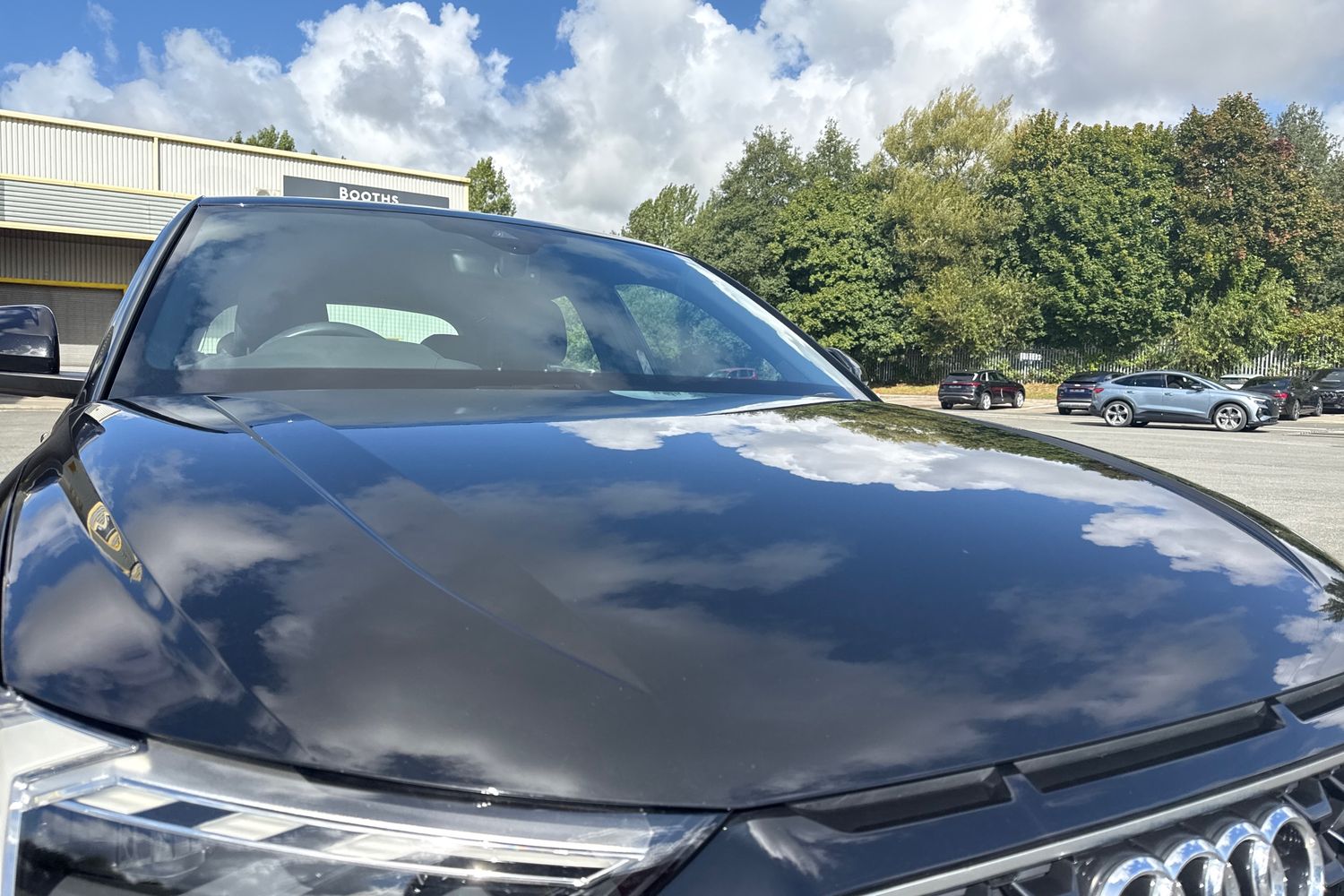 Vehicle 28