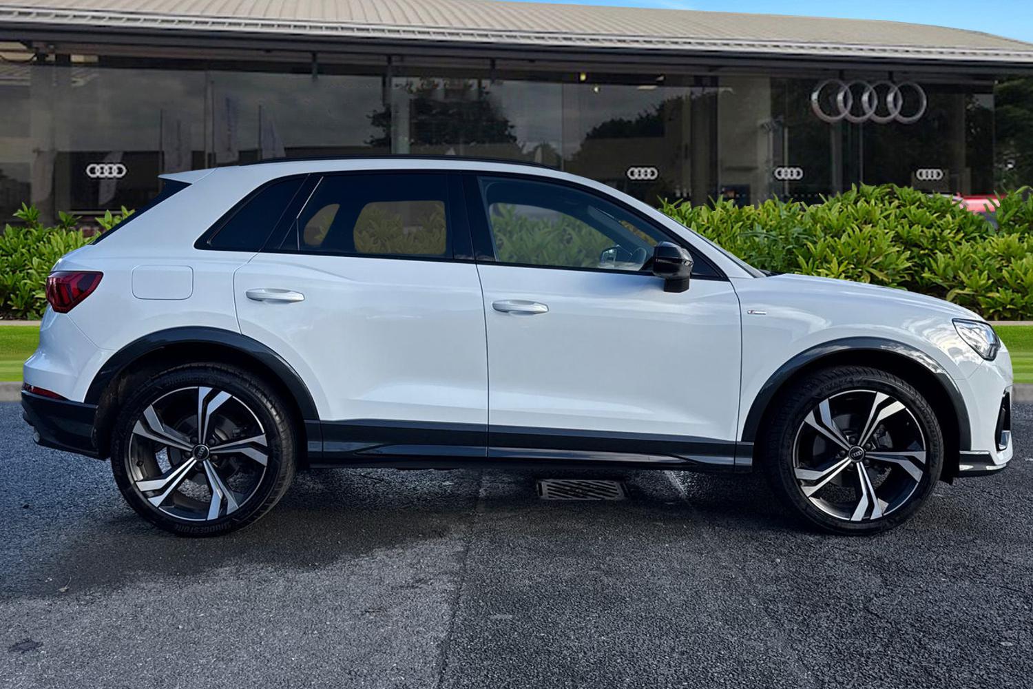 Used Audi Q3 2025 for sale - 76351975: Photo 3