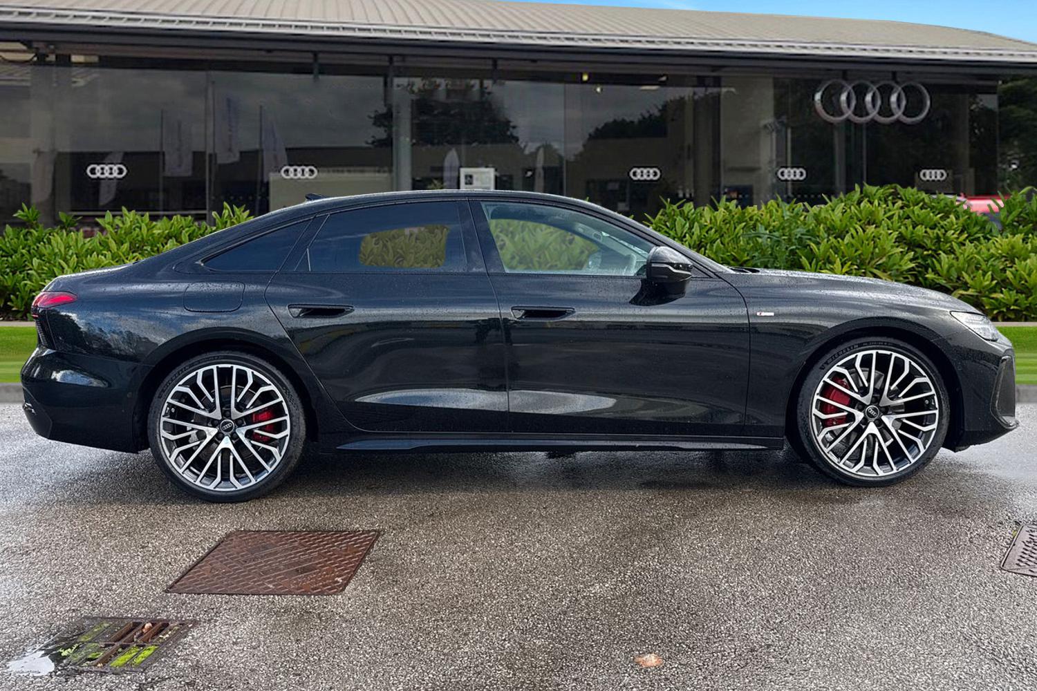 Used Audi A6 Saloon 2025 for sale - 76346452: Photo 3