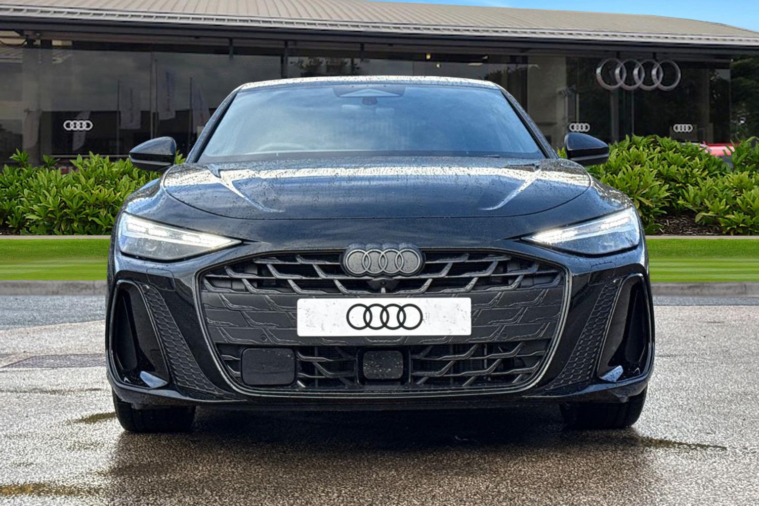 Used Audi A6 Saloon 2025 for sale - 76346452: Photo 5