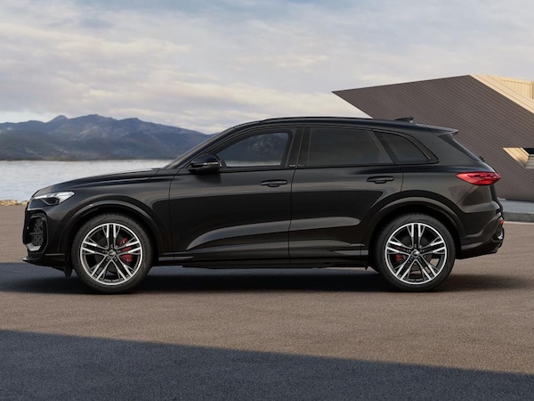 Used Audi Q5 2025 for sale - 76320440: Photo 2