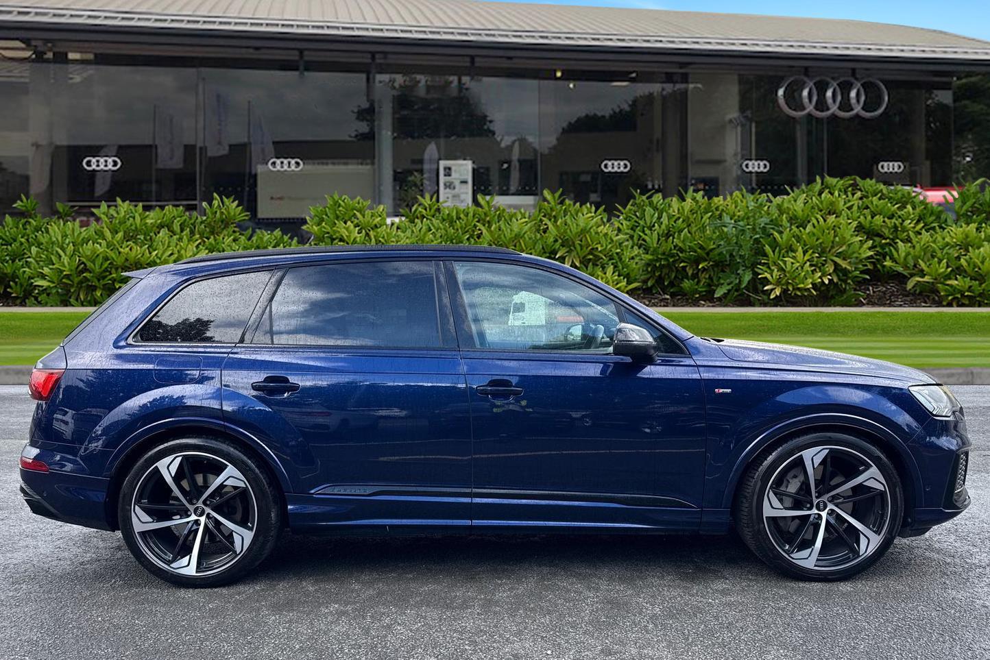 Used Audi Q7 2021 for sale - 76949721: Photo 3