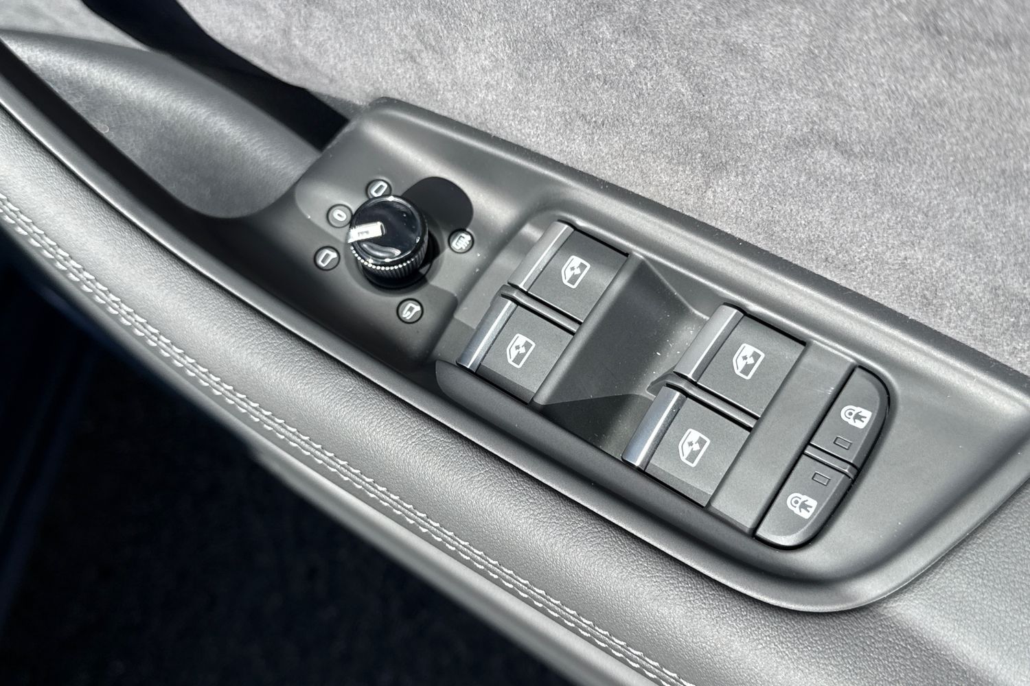 Used Audi SQ8 2025 for sale - 76351991: Photo 20