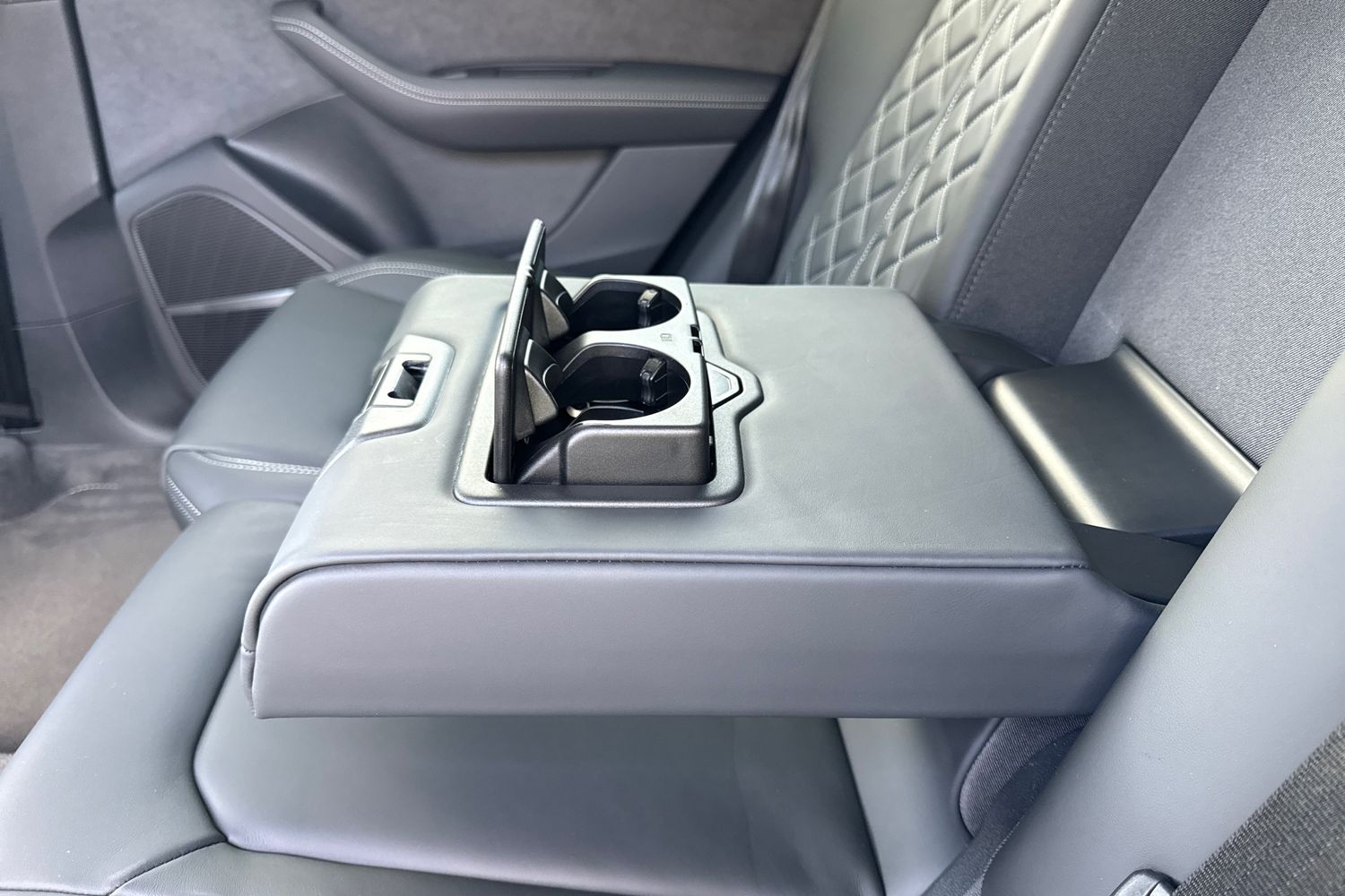 Used Audi SQ8 2025 for sale - 76351991: Photo 38