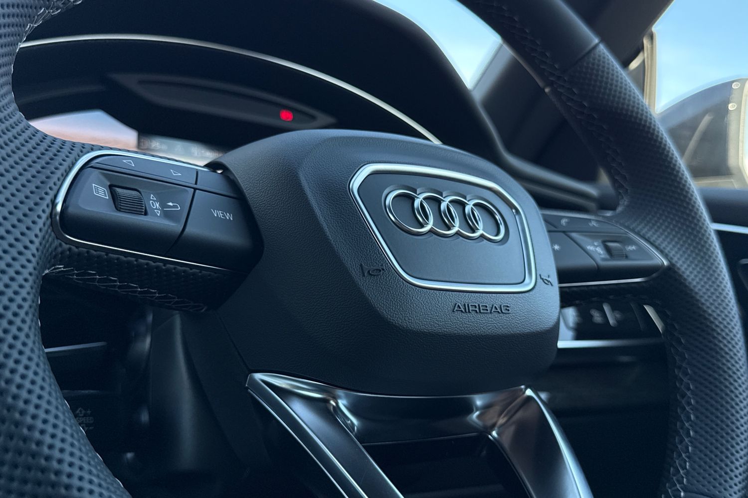 Used Audi SQ8 2025 for sale - 76351991: Photo 60