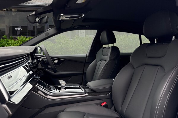 Used Audi Q8 2025 for sale - 75026634: Photo 15